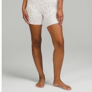 Lululemon Align 6” Shorts Size 10